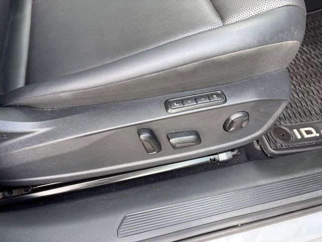 Used 2021 Volkswagen ID.4 Pro S image 38