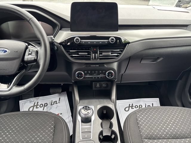 Used 2025 Ford Escape Active AWD/4WD image 12