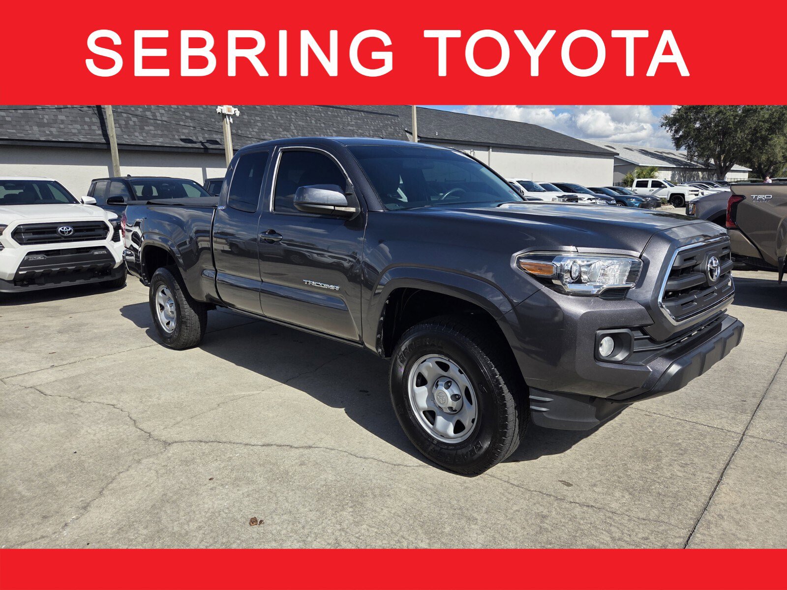 Certified 2016 Toyota Tacoma SR5 w/ Towing Package image 1