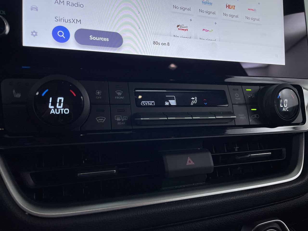 Used 2025 Toyota Grand Highlander AWD image 7