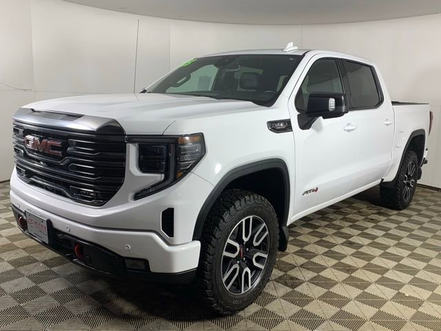 Used 2023 GMC Sierra 1500 AT4 w/ AT4 Preferred Package image 2