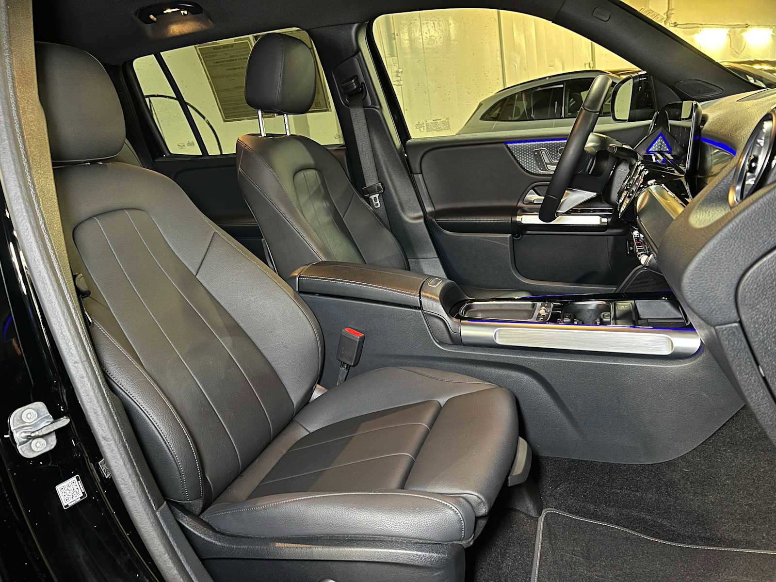 Certified 2025 Mercedes-Benz GLB 250 4MATIC image 12