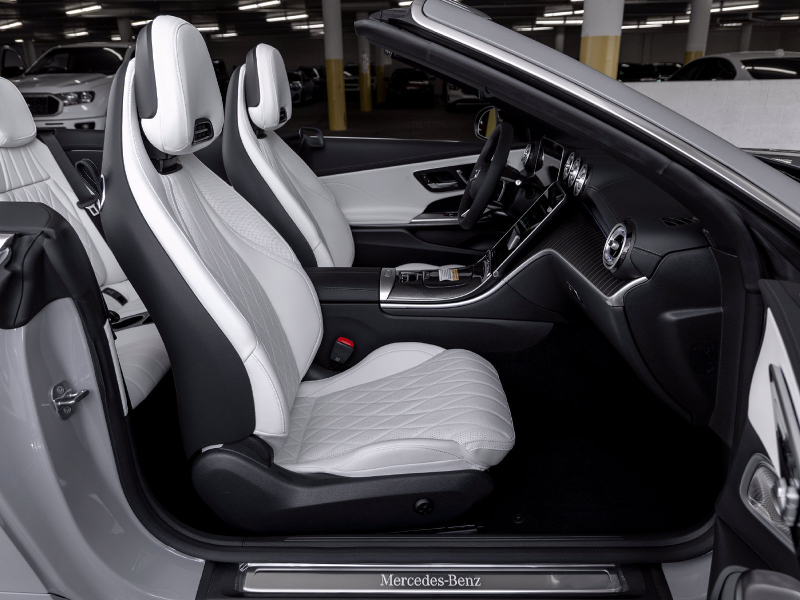 New 2027 Mercedes-Benz CLE 450 4MATIC Cabriolet image 24