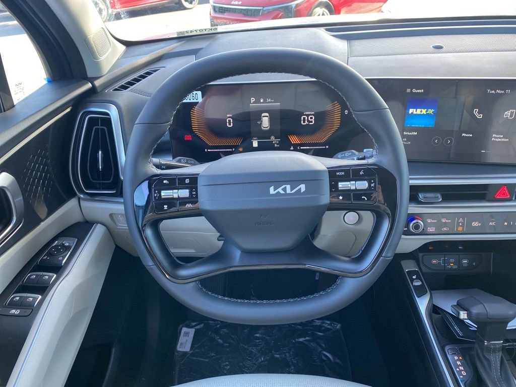 New 2026 Kia Sorento S FWD image 16