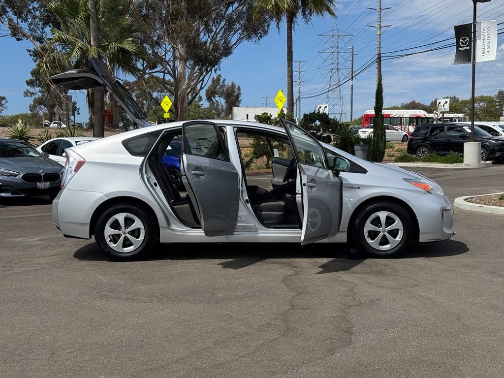 Used 2015 Toyota Prius Two FWD image 29