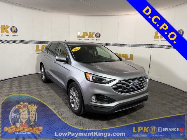 Used 2024 Ford Edge Titanium image 1