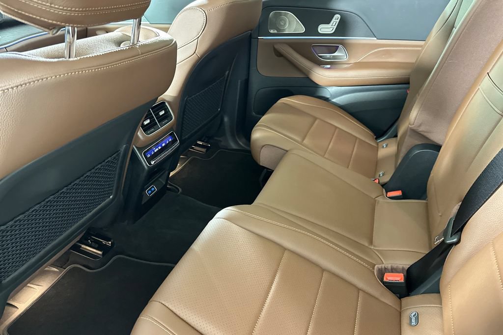 Certified 2026 Mercedes-Benz GLS 450 4MATIC image 15