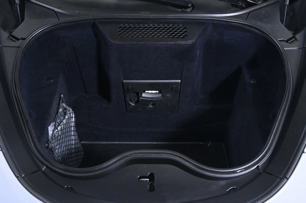 Used 2023 McLaren GT image 24