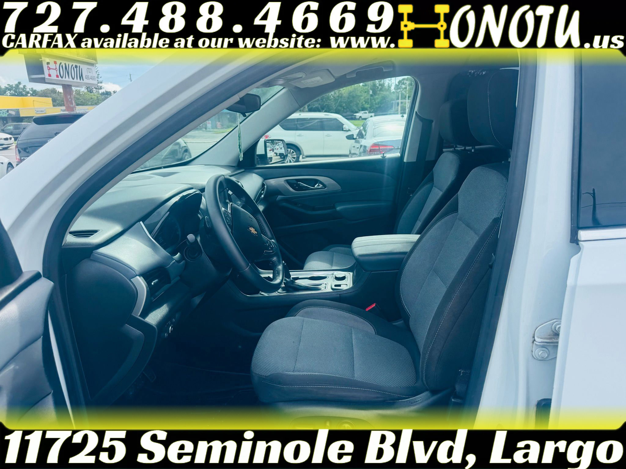 Used 2018 Chevrolet Traverse LT image 9