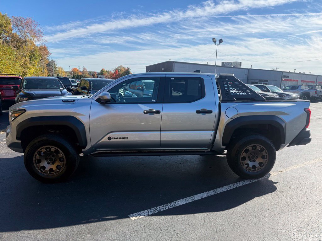 Certified 2025 Toyota Tacoma 4x4 Double Cab Hybrid image 2