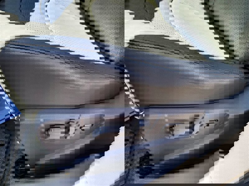 Used 2012 Nissan Rogue SL image 35