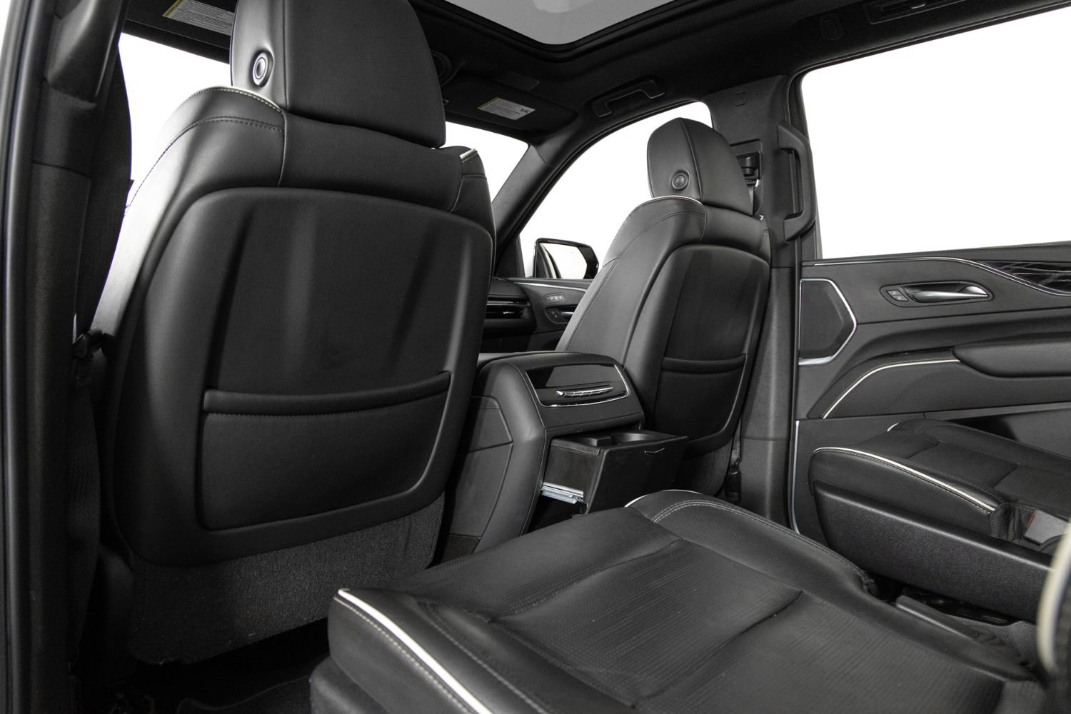 Used 2021 Cadillac Escalade Sport w/ Heavy-Duty Trailer Package image 18