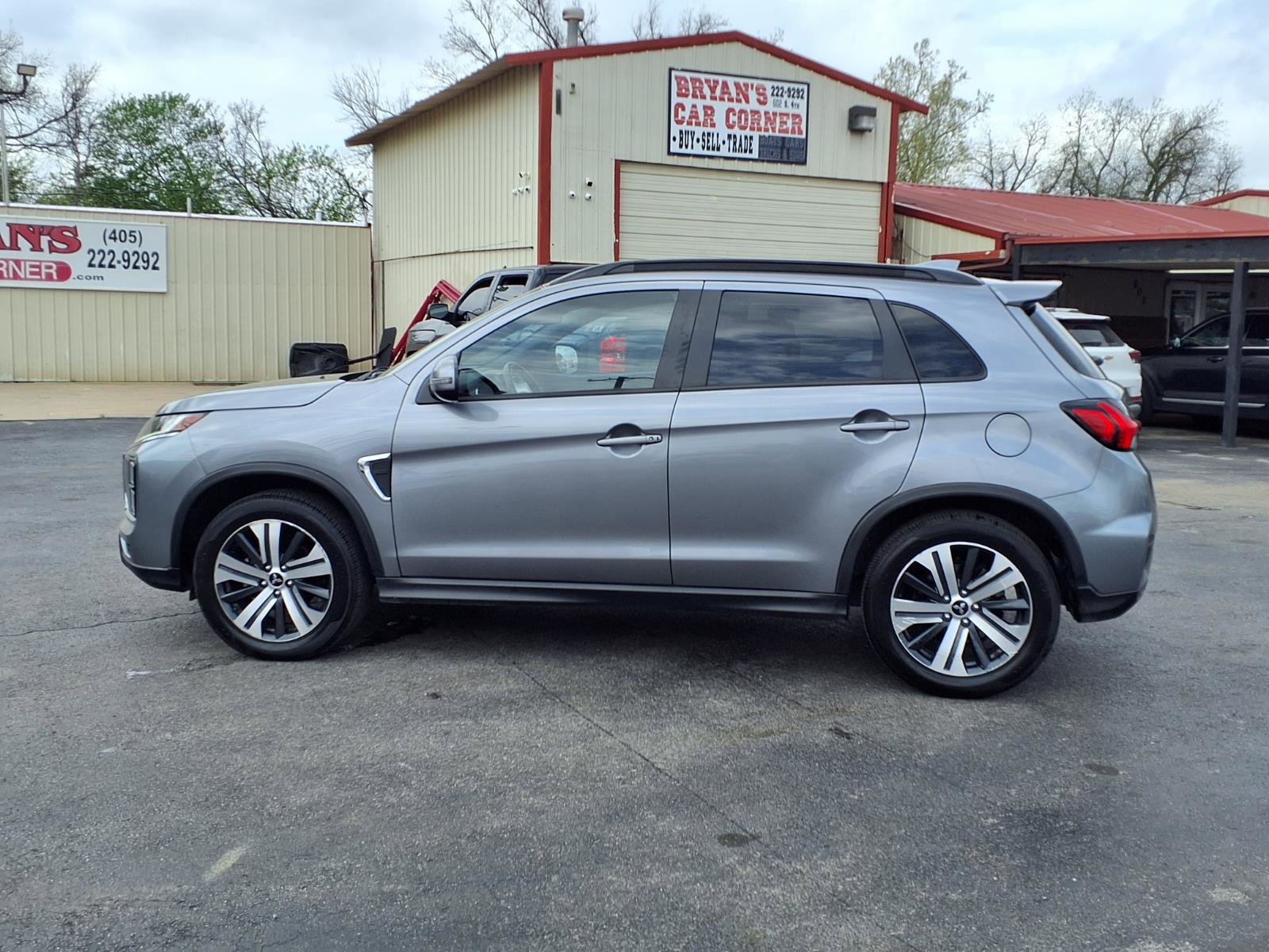 Used 2023 Mitsubishi Outlander Sport GT image 17