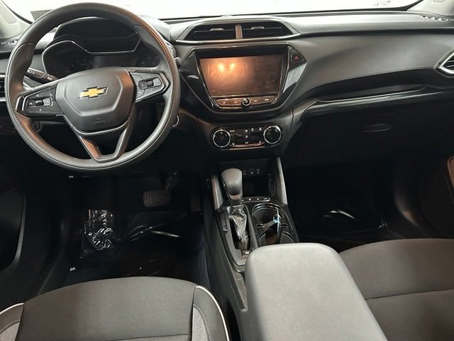 Certified 2023 Chevrolet TrailBlazer LT w/ Convenience Package AWD/4WD image 16