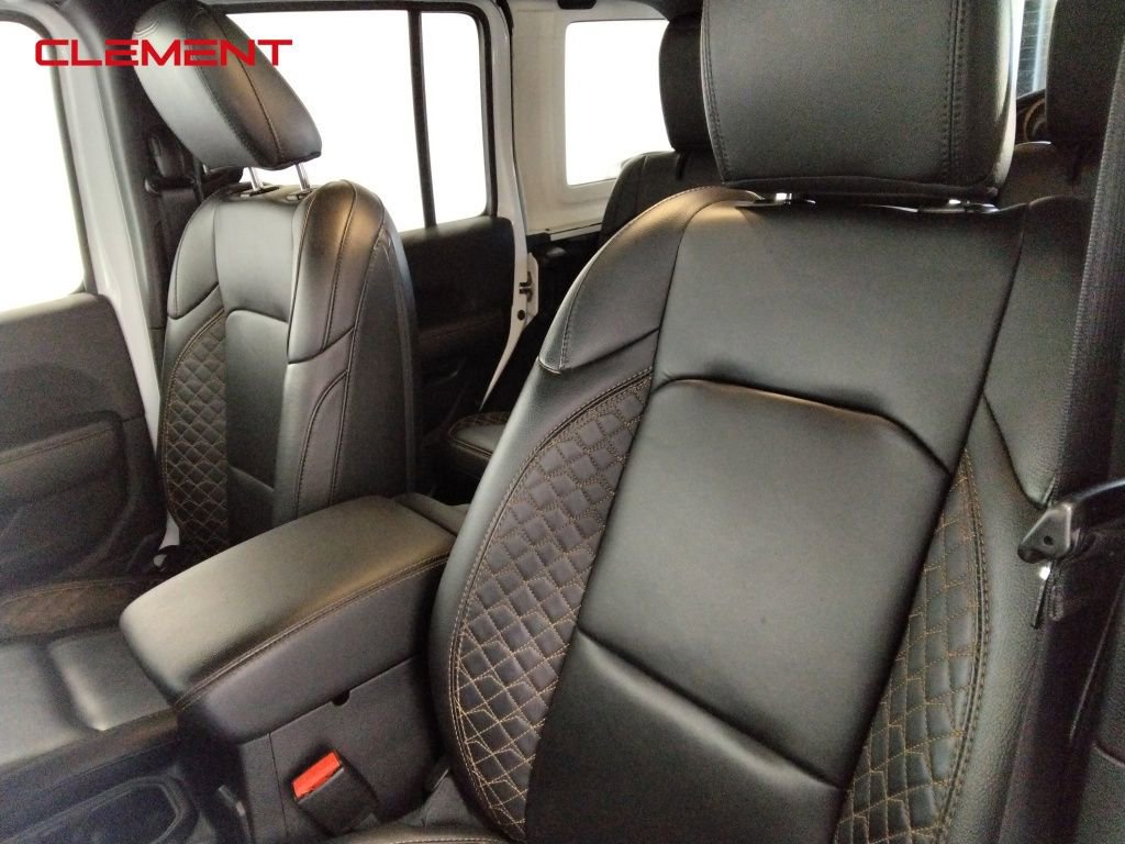 Used 2022 Jeep Wrangler Unlimited Sahara image 31