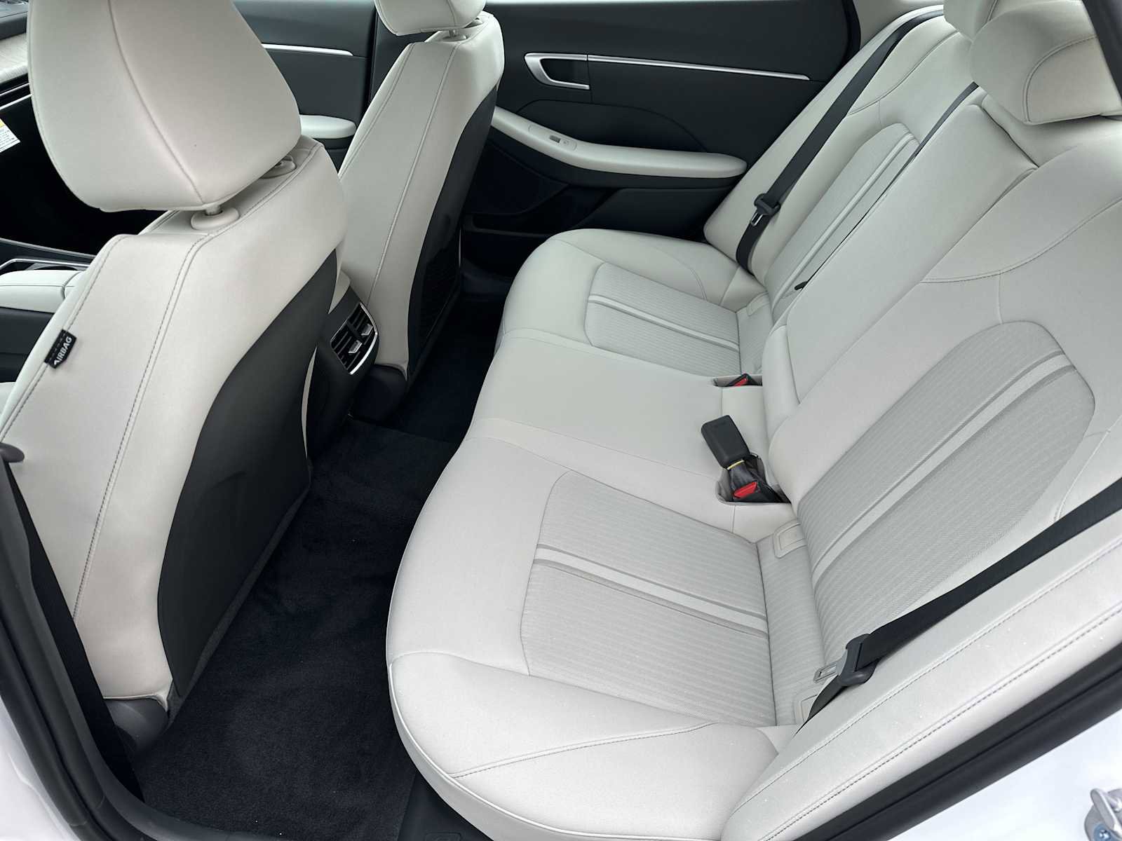 New 2026 Hyundai Sonata SEL FWD image 21