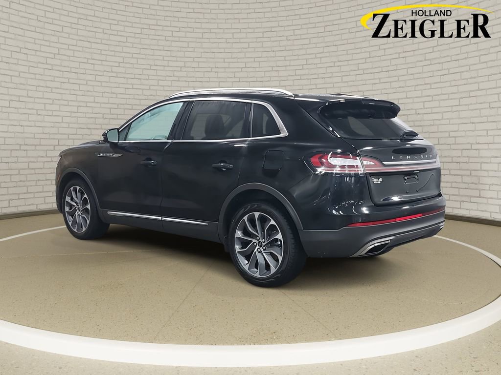 Used 2022 Lincoln Nautilus Reserve image 7