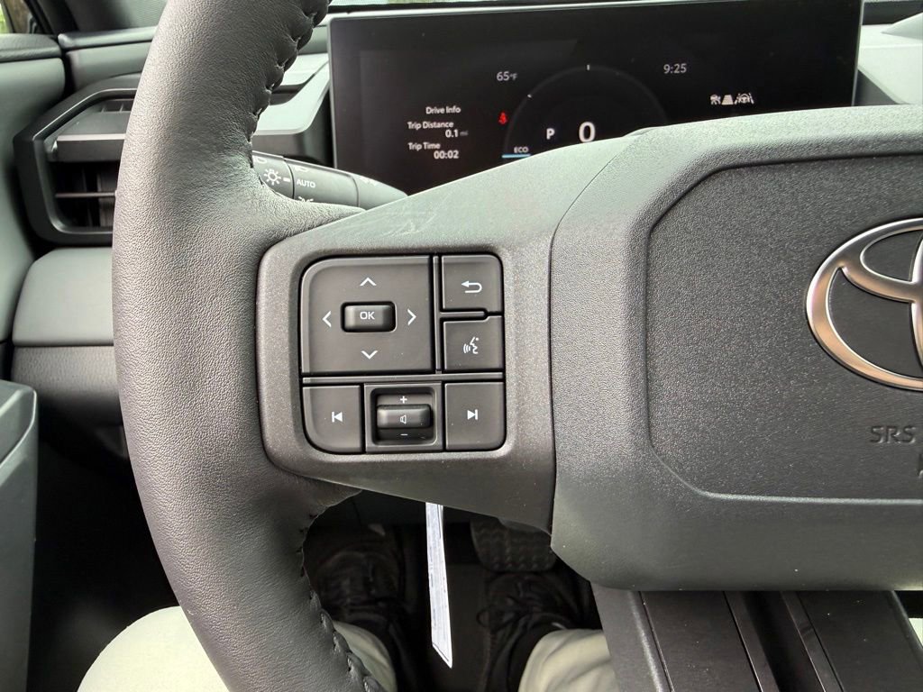 New 2026 Toyota RAV4 XSE AWD/4WD image 17