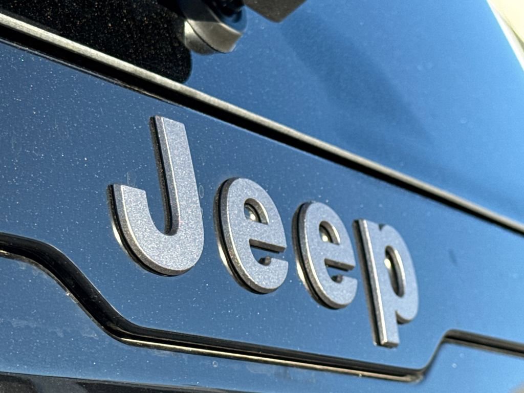 New 2026 Jeep Cherokee Laredo AWD/4WD image 12