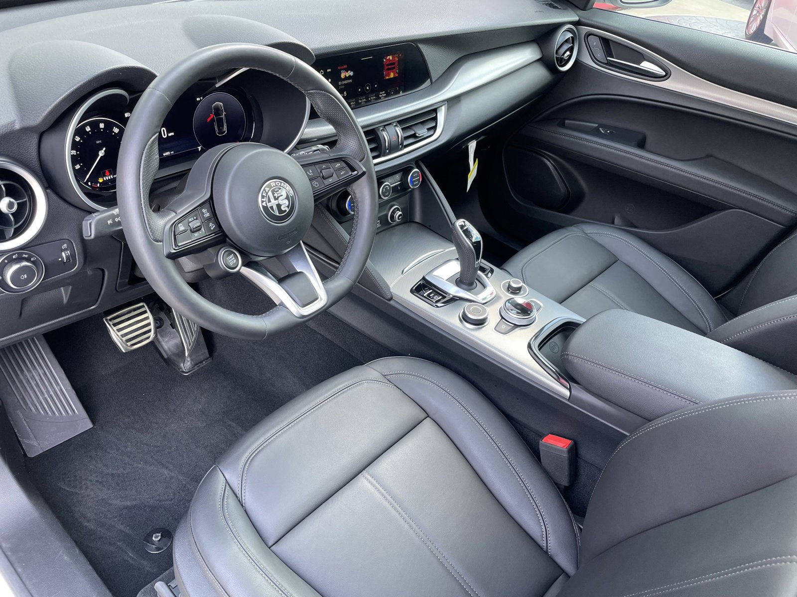 Used 2024 Alfa Romeo Stelvio Ti w/ Active Assist Plus Package image 14