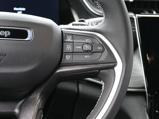 New 2025 Jeep Grand Cherokee L Limited image 31