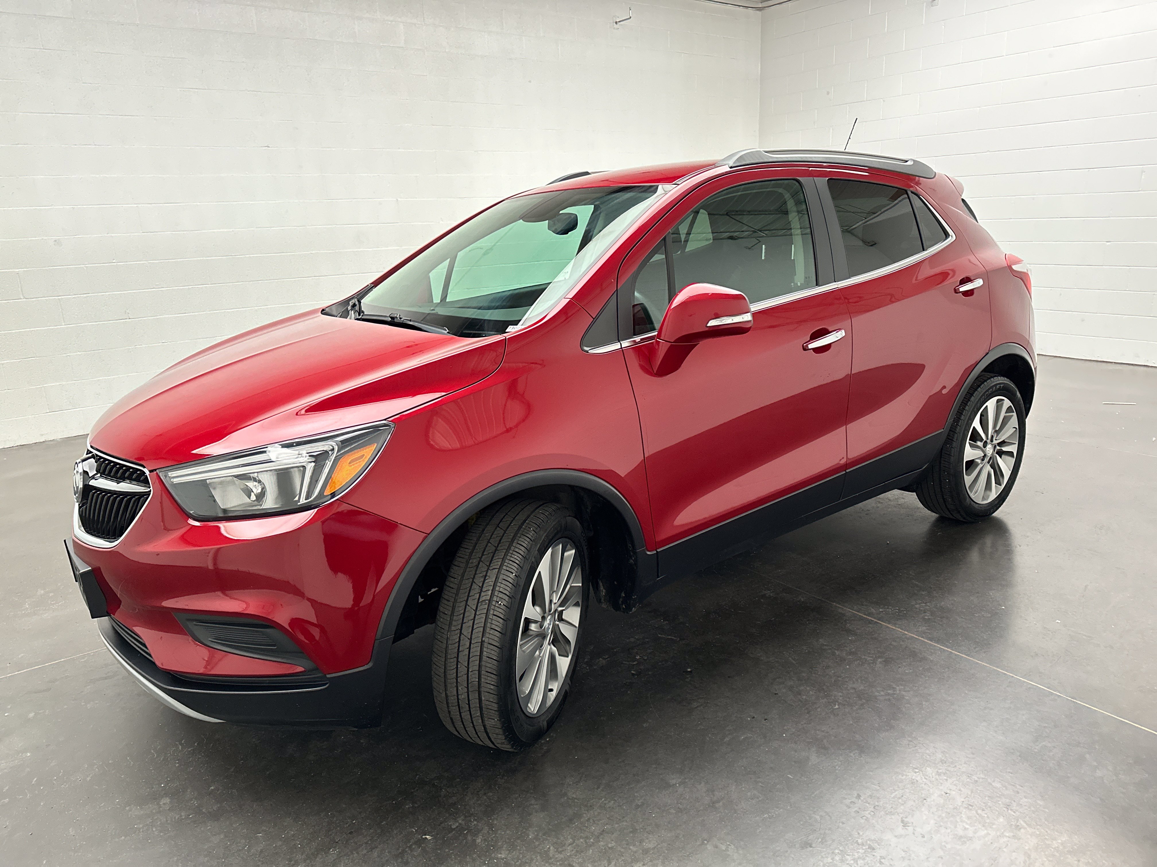 Used 2019 Buick Encore Preferred AWD/4WD image 4
