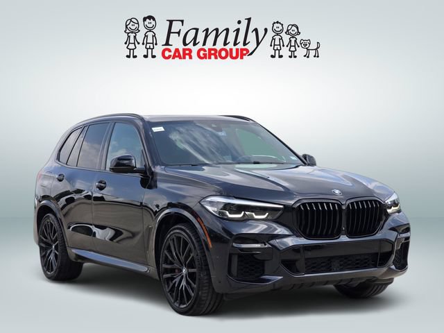 Used 2022 BMW X5 xDrive40i w/ M Sport Package AWD/4WD image 2