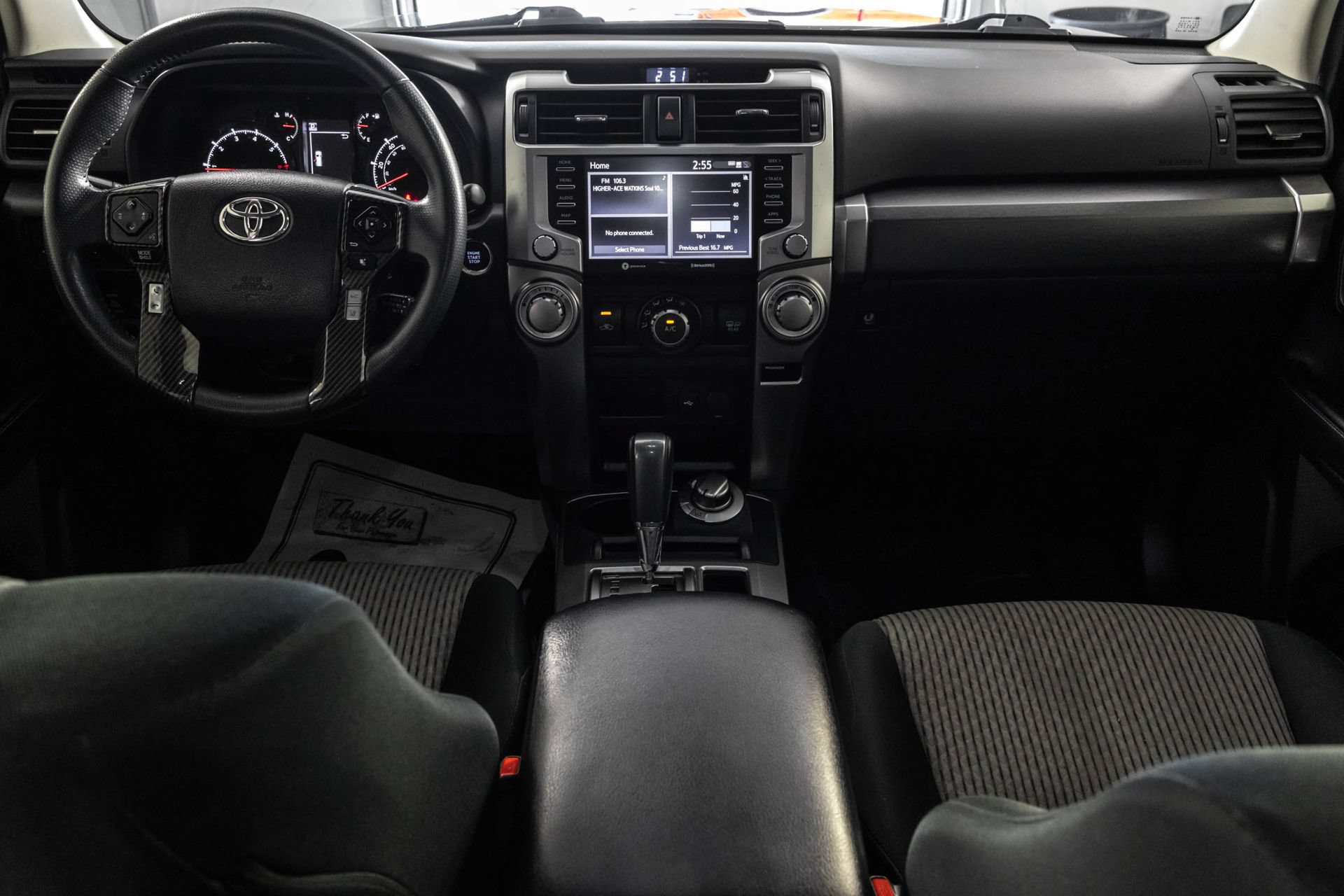 Used 2022 Toyota 4Runner SR5 AWD/4WD image 23