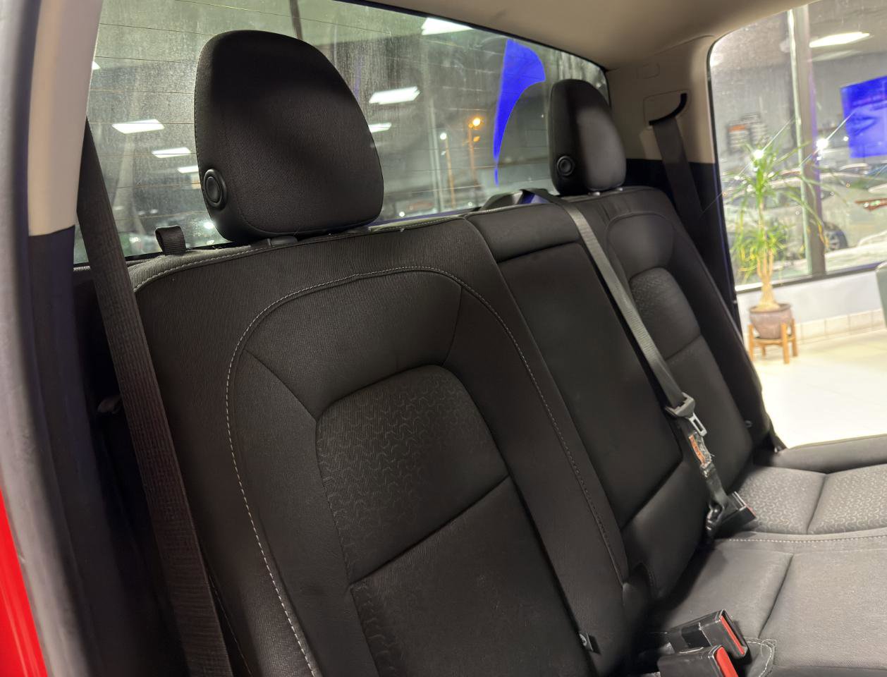 Used 2019 GMC Canyon SLE image 39