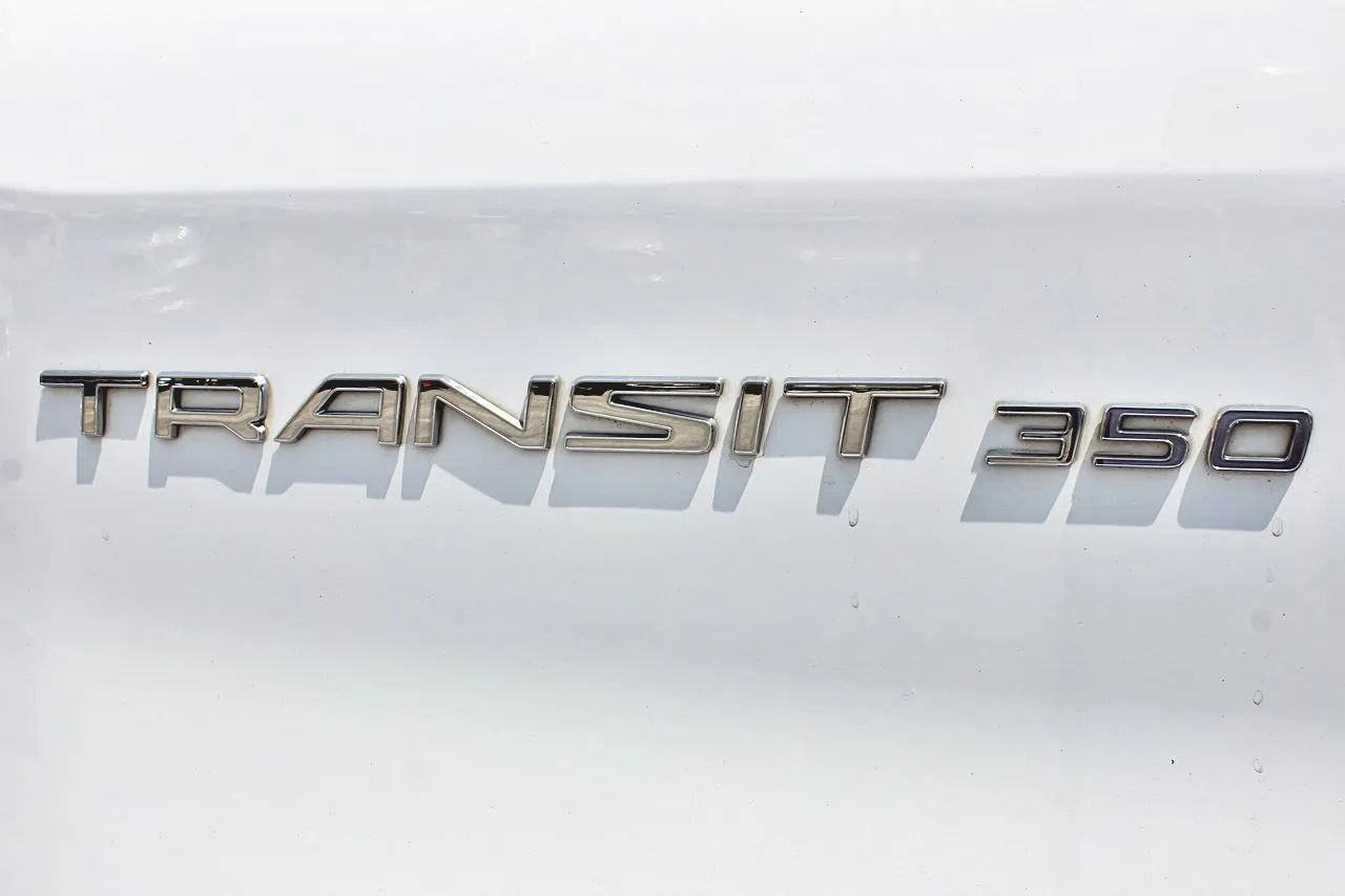 Used 2020 Ford Transit 350 XLT RWD image 33