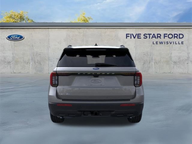 New 2026 Ford Explorer Active image 7