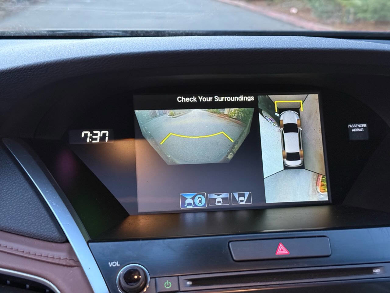 Used 2018 Acura RLX Sport Hybrid w/ Advance Pkg image 31