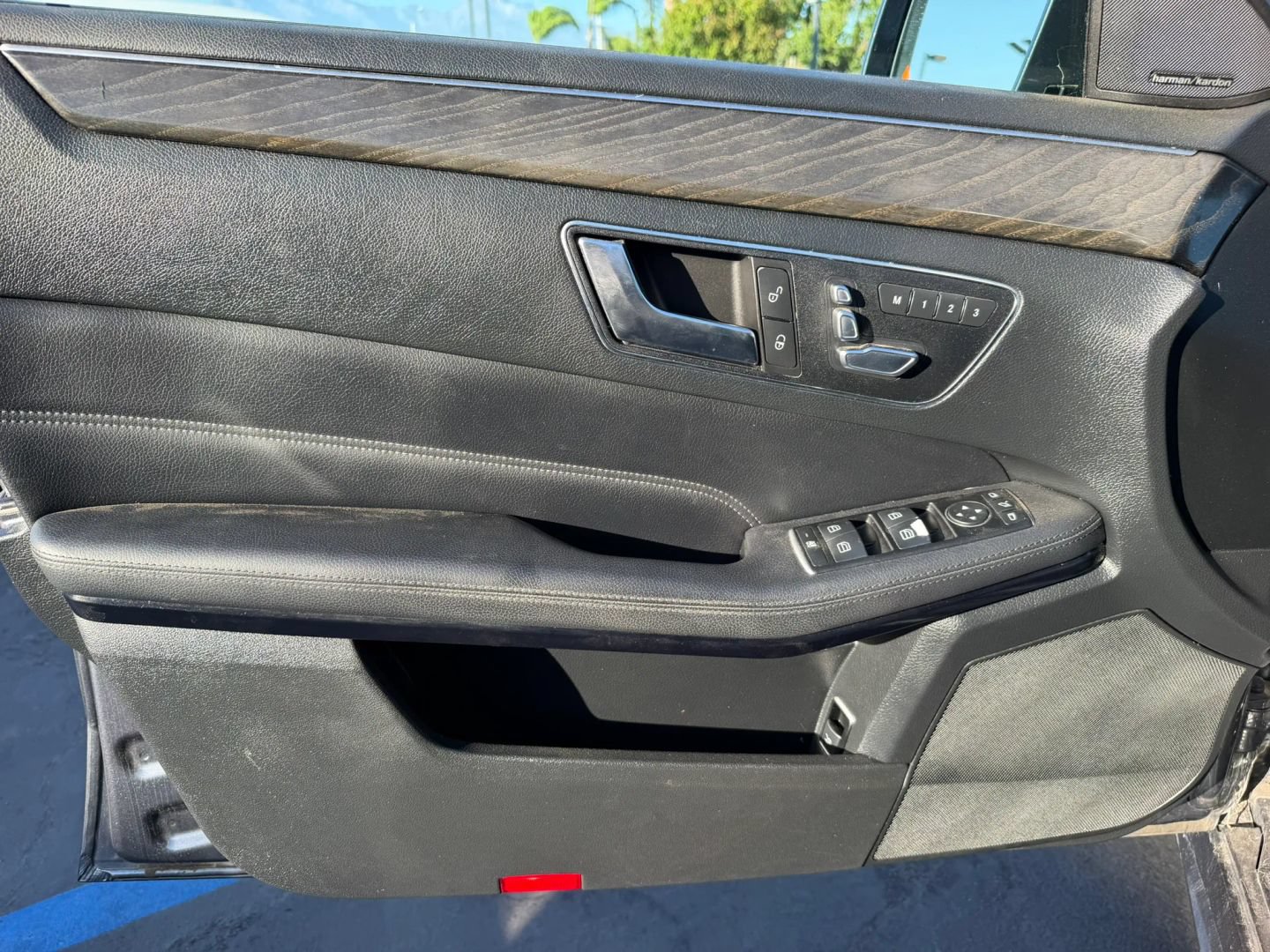 Used 2016 Mercedes-Benz E 350 Sedan image 9