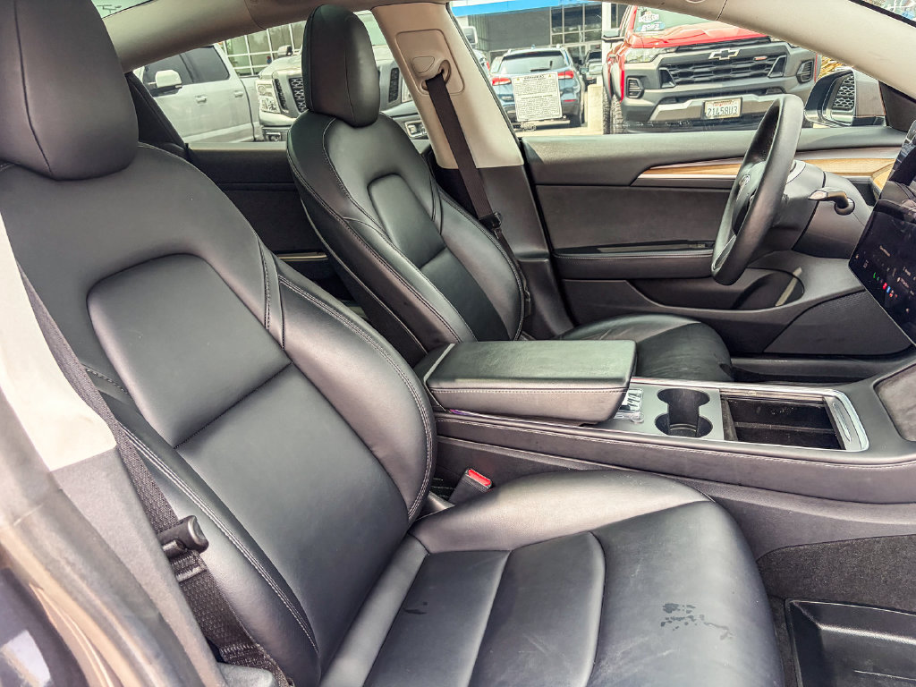 Used 2022 Tesla Model 3 Long Range AWD/4WD image 34