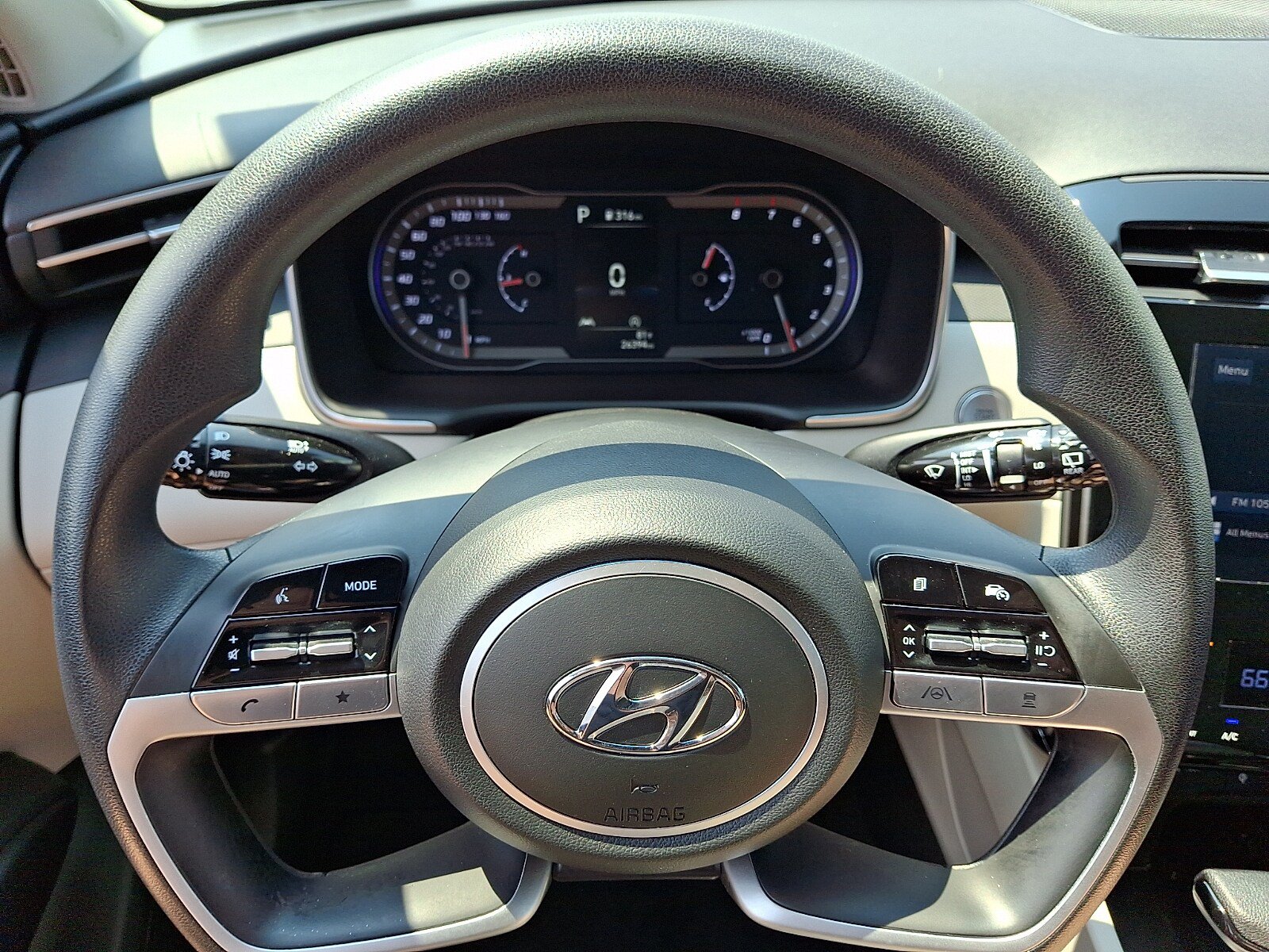 Certified 2024 Hyundai Tucson SEL AWD/4WD image 18