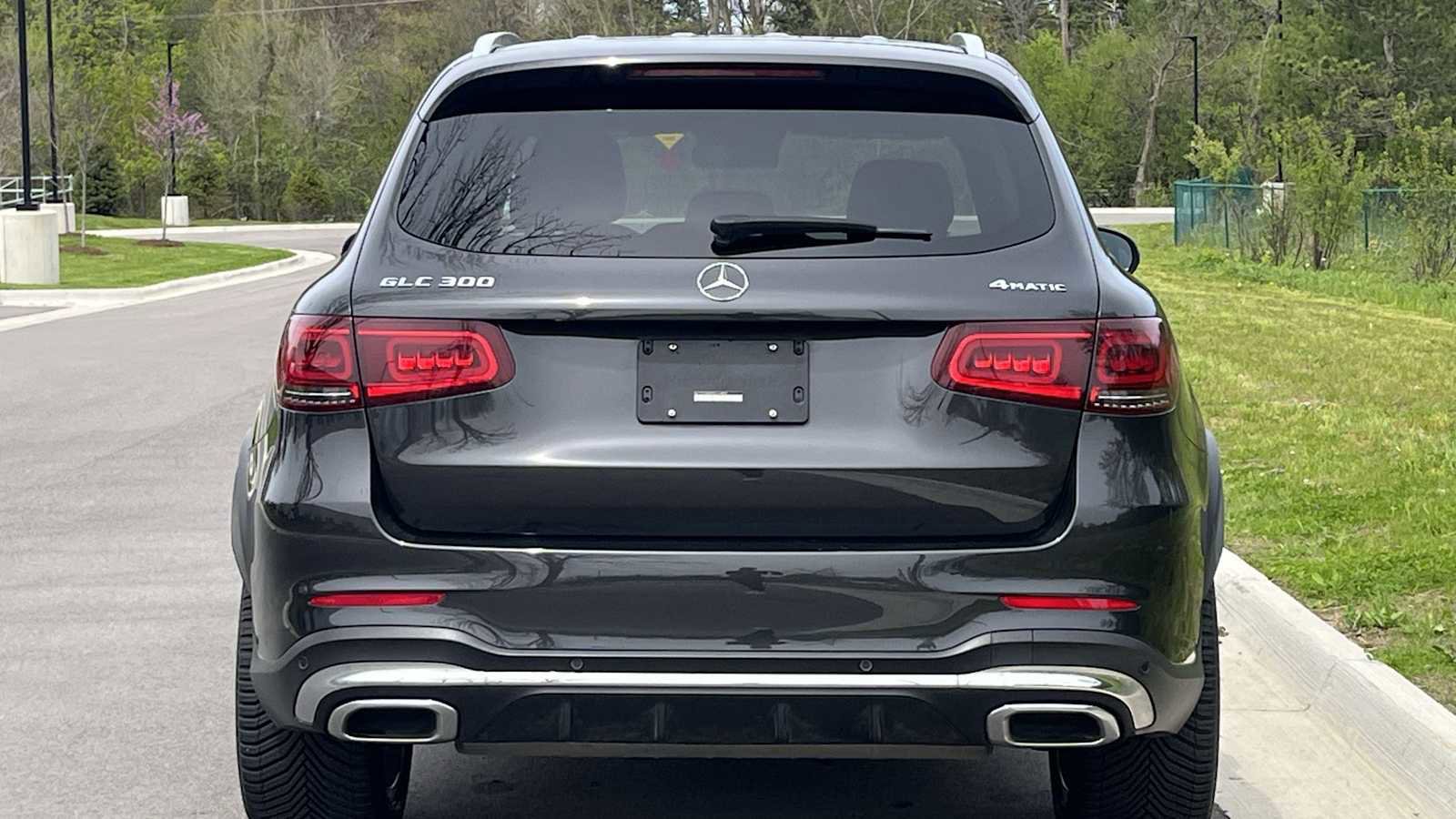 Used 2022 Mercedes-Benz GLC 300 4MATIC image 8