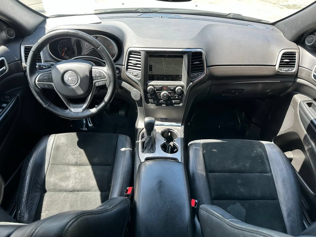 Used 2018 Jeep Grand Cherokee Altitude RWD image 22