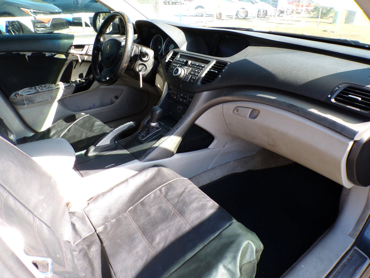 Used 2009 Acura TSX 5-Speed AT with Tech Package image 17