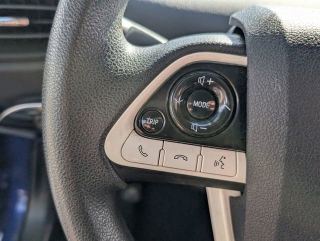 Used 2017 Toyota Prius Four image 30