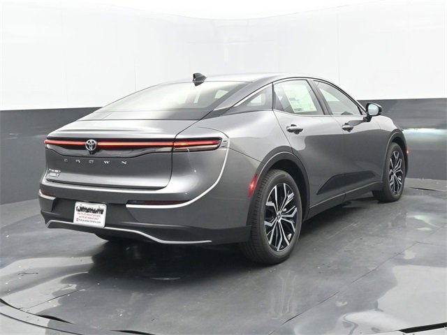 New 2026 Toyota Crown XLE image 10