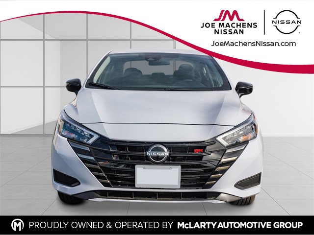 New 2025 Nissan Versa SR w/ Trunk Package image 7