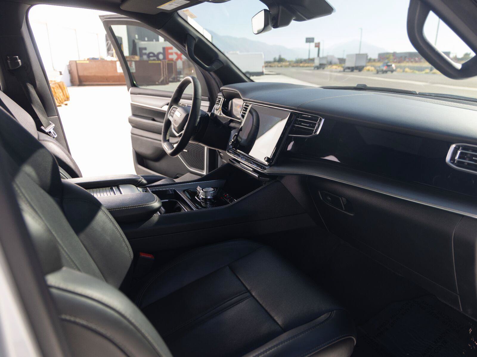 Used 2023 Jeep Wagoneer Series II AWD/4WD image 33