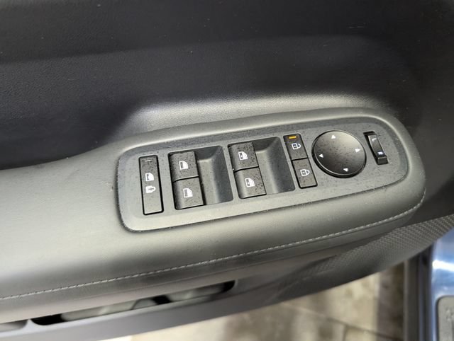 Used 2026 Hyundai Santa Fe SEL AWD/4WD image 14