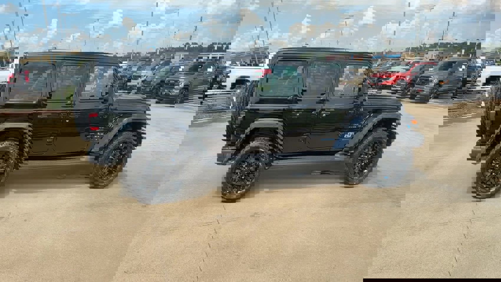 New 2023 Jeep Wrangler Sahara image 2