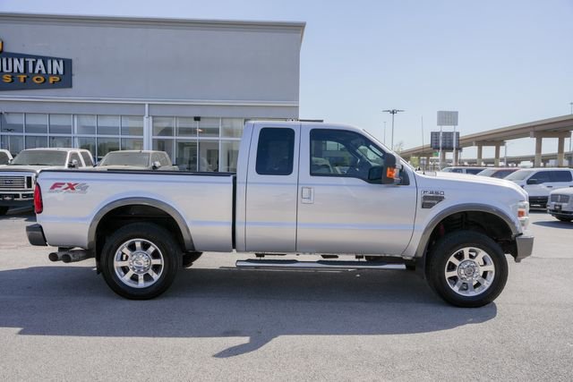 Used 2008 Ford F250 FX4 image 4