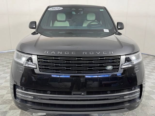 Used 2024 Land Rover Range Rover SE AWD/4WD image 11