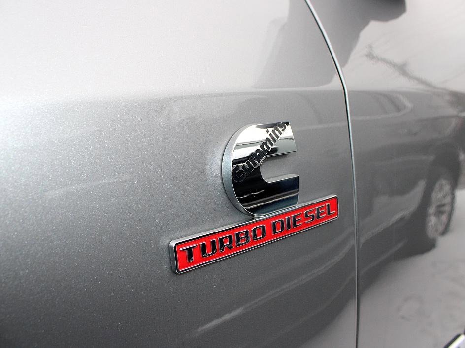 Used 2019 RAM 2500 Laramie image 33