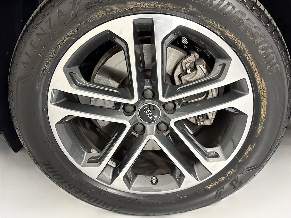 Used 2025 Audi Q5 Premium w/ Premium Plus AWD/4WD image 30
