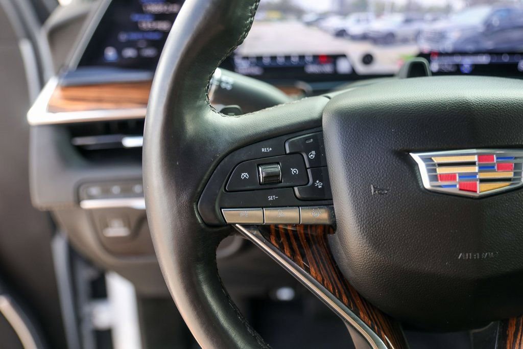 Certified 2023 Cadillac Escalade Premium Luxury image 14
