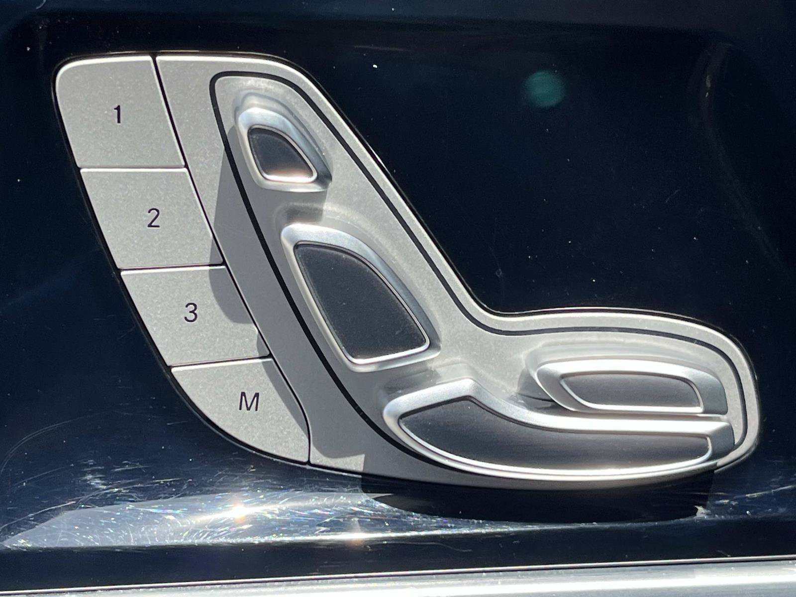 Certified 2021 Mercedes-Benz G 63 AMG 4MATIC image 21
